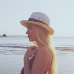 HAILEY VOSS - @hailey.voss - Instagram