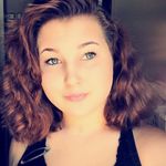 Hailey Waters - @babycakes5682 - Instagram