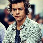 hailey waters STYLES<333 - @harrysluvsme2 - Instagram