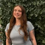 Hailey Whiteman - @your_esti_bestie_ - Instagram