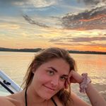 Halle Bartlett - @hallebartlett - Instagram