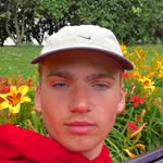 Hal - @halmerrittt - Instagram