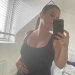 Hayley Burrell - @hayleyburrell35 - Instagram