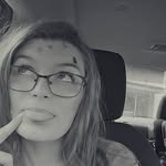 Haley Cantrell - @mommy.needs.sanity - Instagram