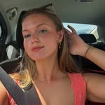 haley dickinson - @hhhalez - Instagram
