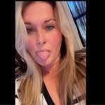 Haley Ennis - @haley_mommom - Instagram