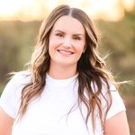Haley Estes - @the.mountain.view.cottage - Instagram