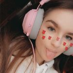 Haley Gagnon Gaming - @gunner_goddess - Instagram