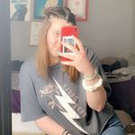 Haley Gillespie - @halesclosethaul - Instagram