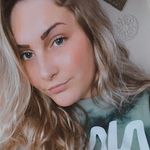 Hal︎︎ - @grimm.haley - Instagram