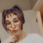 Hayley Locke - @haygirl28 - Instagram