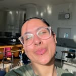 Haley Mack - @many.lovez - Instagram