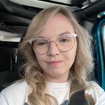 Haley Meyer - @notenoughpugs - Instagram