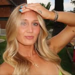 Haley Newton - @haleyynewton - Instagram