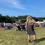 Hayley Oakley - Facebook