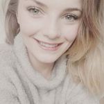 Haley Isabel - @haleypineapple - Instagram