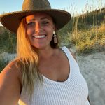 Haley Rasmussen - @haleyscometttt - Instagram