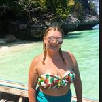 Haley Reece ✖️ Travel Photos - @thevagueitinerary - Instagram