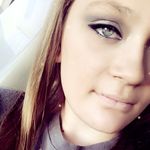 Haley Sams - @beauty_is_a_curse - Instagram