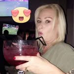 Hayley Scully Mott - @hayleybunch - Instagram