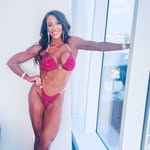 Haley Self - @haleyselffit - Instagram