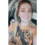 Haley Shook - @classyycorks - Instagram