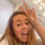 Haley Skaggs - @_buymyclothespease - Instagram