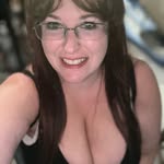 Haley Tuck - @momma.hales - Instagram