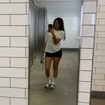 Hayley Tyrrell - @hayleyhxg - Instagram