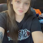 Haley Williamson - @lizziescott63 - Instagram