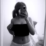 @haliscott25 - Instagram