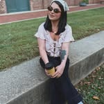 Halie Jones - @haliemakenziej - Instagram