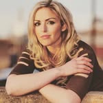 Amanda C - @halima_harris1 - Instagram