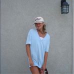 Halle Nelson - Facebook