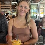 Halle Schutz - Facebook