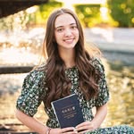 Halle Wright - @hallejean19 - Instagram