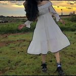 Hallie Arnold - @gibaudyandjad - Instagram