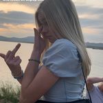 @halliehamiltonnnn - Instagram