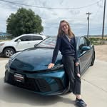 Hallie Orr LE - @_hallieorr - Instagram