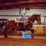 Hallie Phillips - @hallie_198 - Instagram