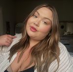 Hallie Simmons - Facebook