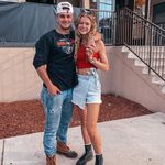 Hallie Weaver - @hal_closet_cleanout - Instagram