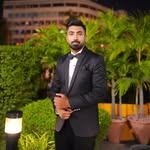 Hamza Kayani - @hamzaamerkayani - Instagram