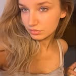 Hana Bates - Facebook