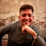 Hank Castillo - @hank.castillo.5 - Instagram