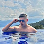 Dean - @dean_hank - Instagram