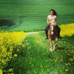 Hanna Bender - Facebook