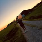 Hanna Burchwell - @hannaburchwell73 - Instagram