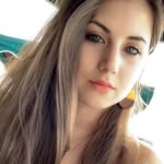 Hannah Burch - @hannah.burch.99 - Instagram