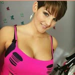 Hanna Elderson - @hannaelderson - Instagram
